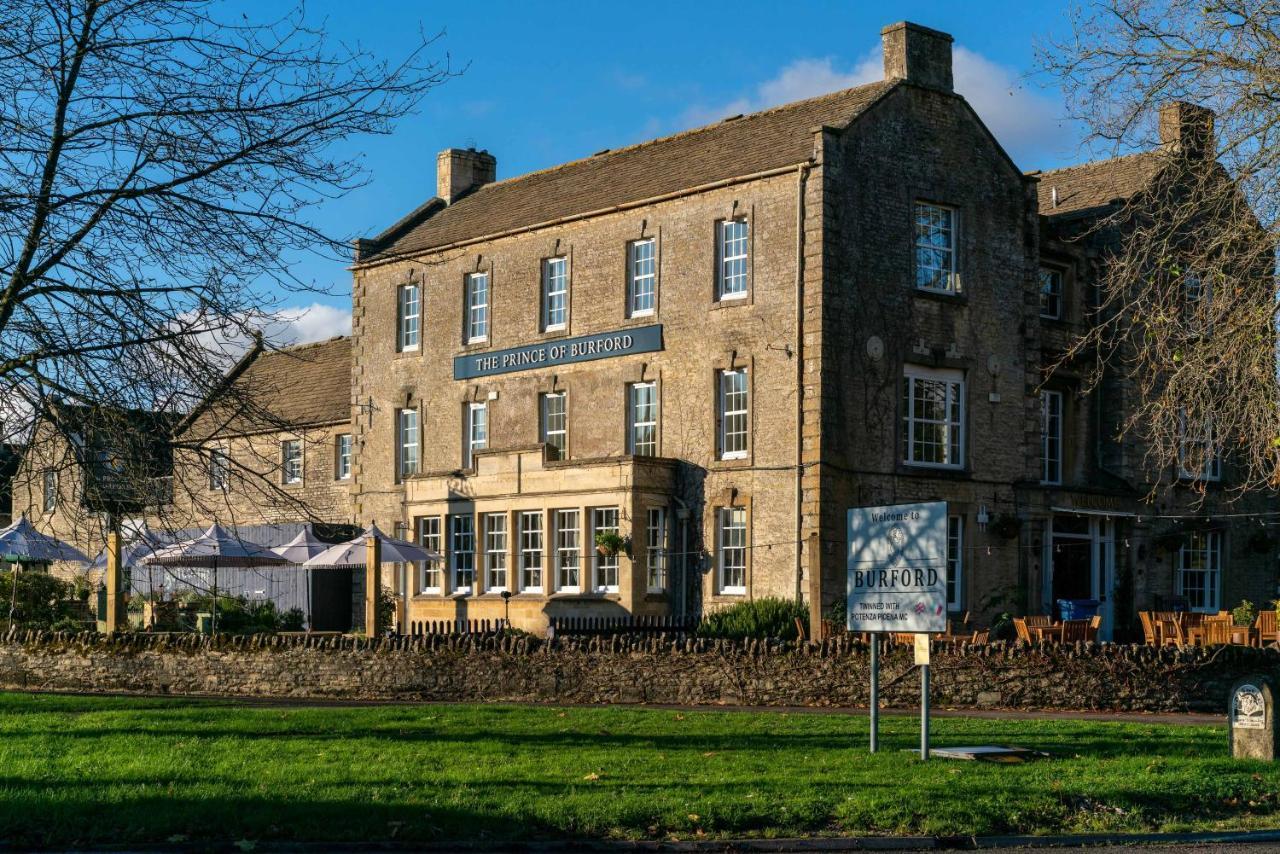 Prince Of Burford Exterior photo