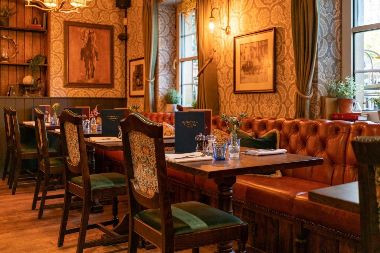 Prince Of Burford Exterior photo